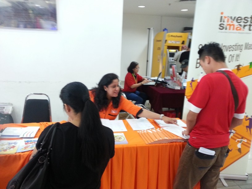 INVESTSMART KIOSK AT UTC: UTC KOTA KINABALU, SABAH
